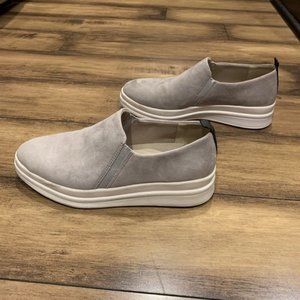 naturalizer yola slip on sneaker